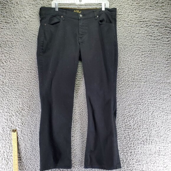 Old Navy Denim - Old Navy Jeans Womens 14 Short Black The Flirt Bootcut Stretch Denim